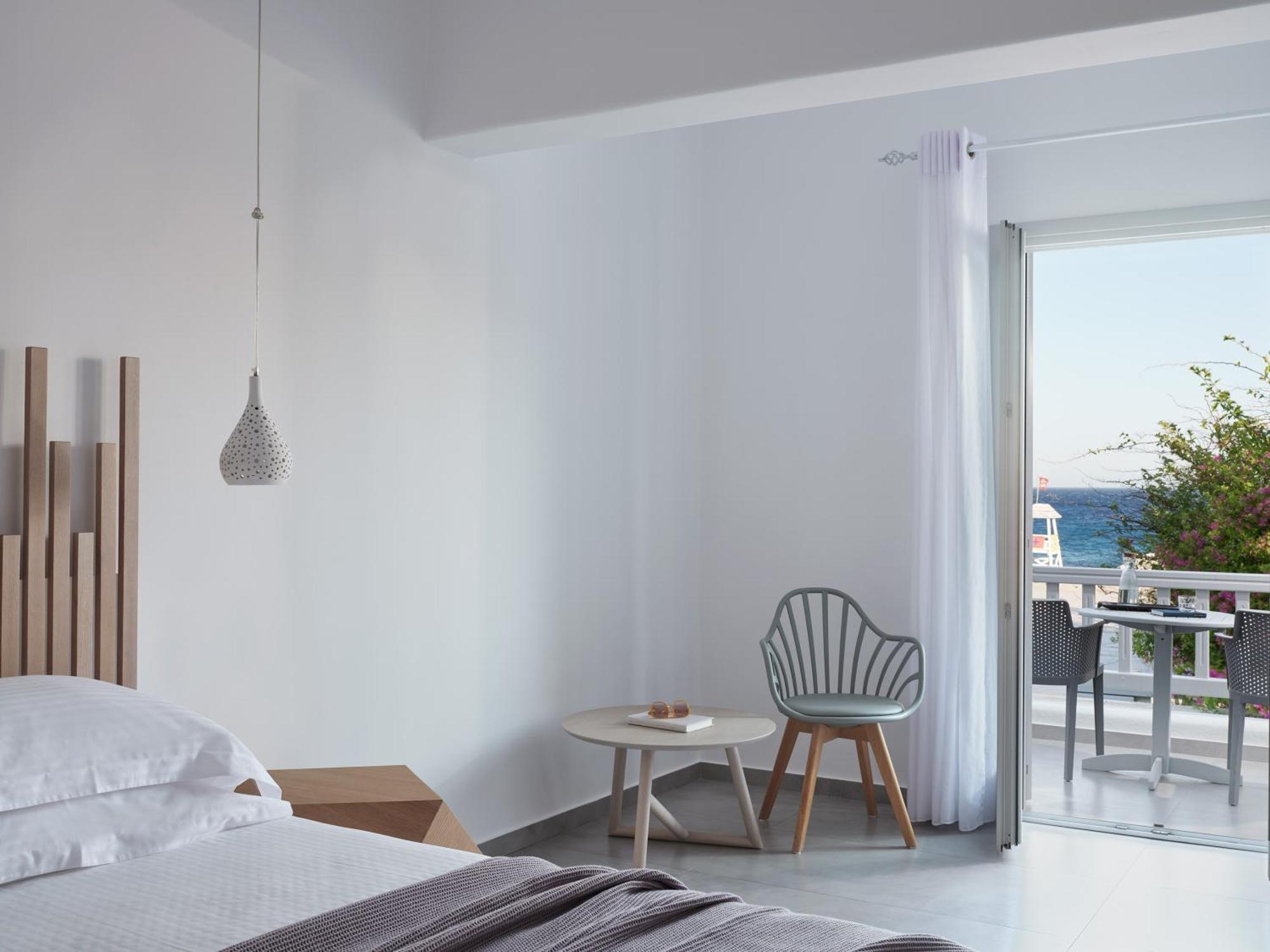 Hotel Myconian Sunrise Relais & Chateaux 5*