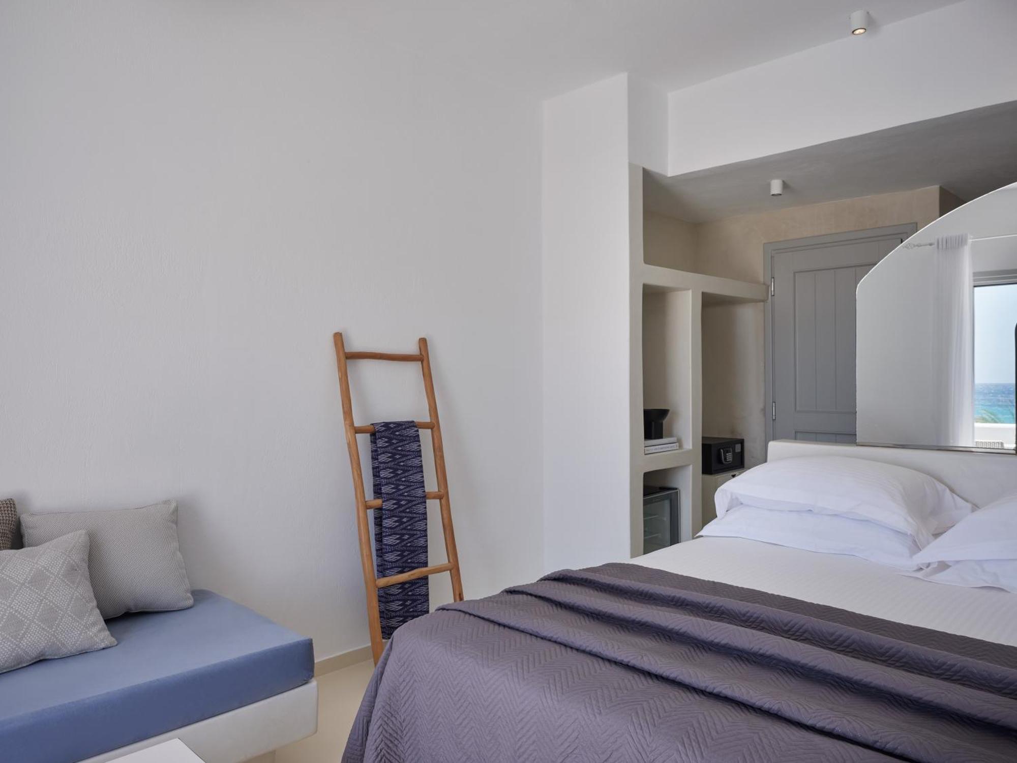 Hotel Myconian Sunrise Relais & Chateaux 5*